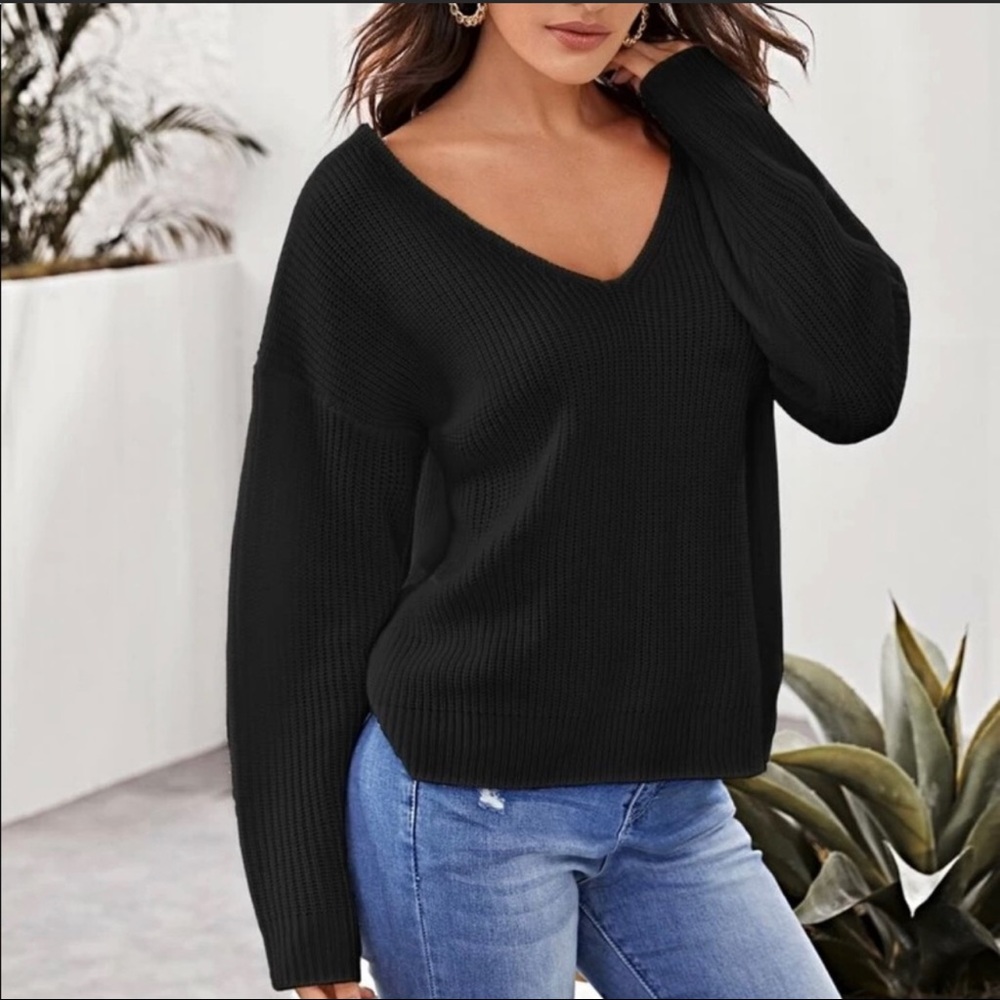 Open back with laces knit sweater